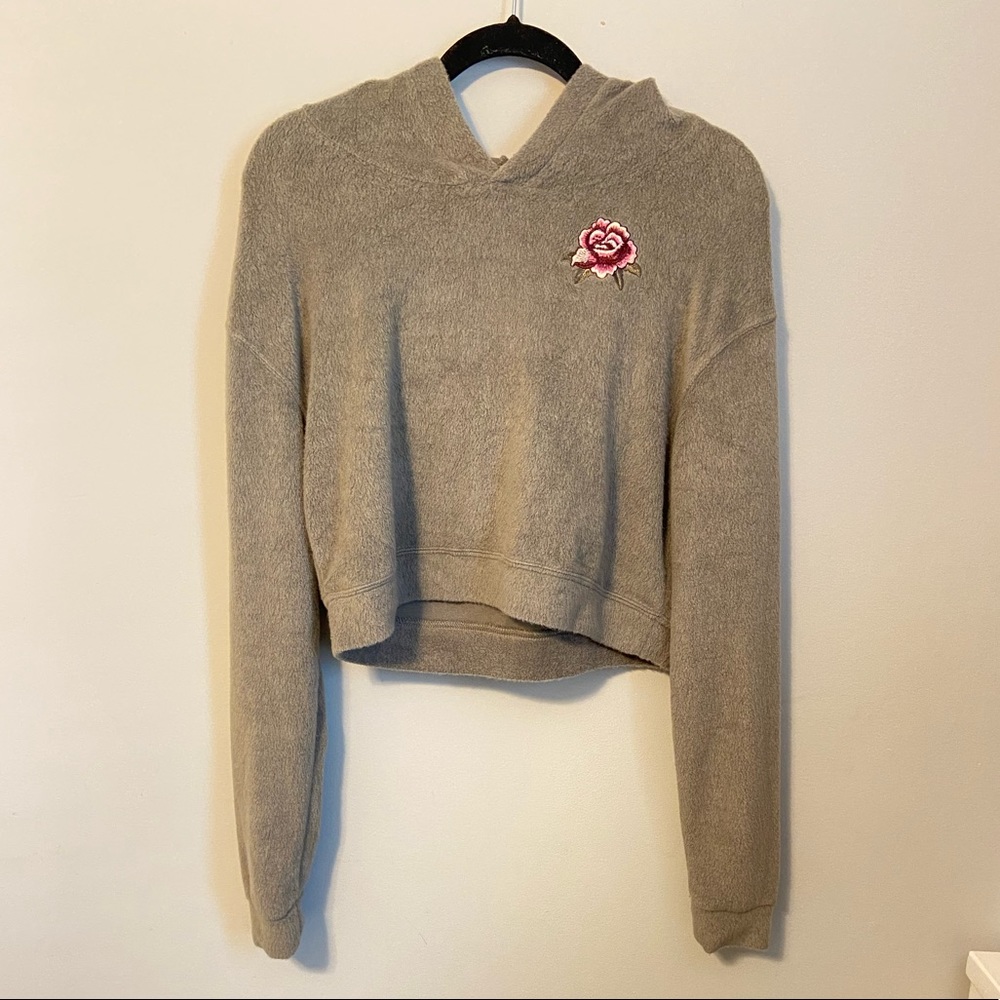 Rue21 Crop Sweatshirt With Embroidery - Olive Green